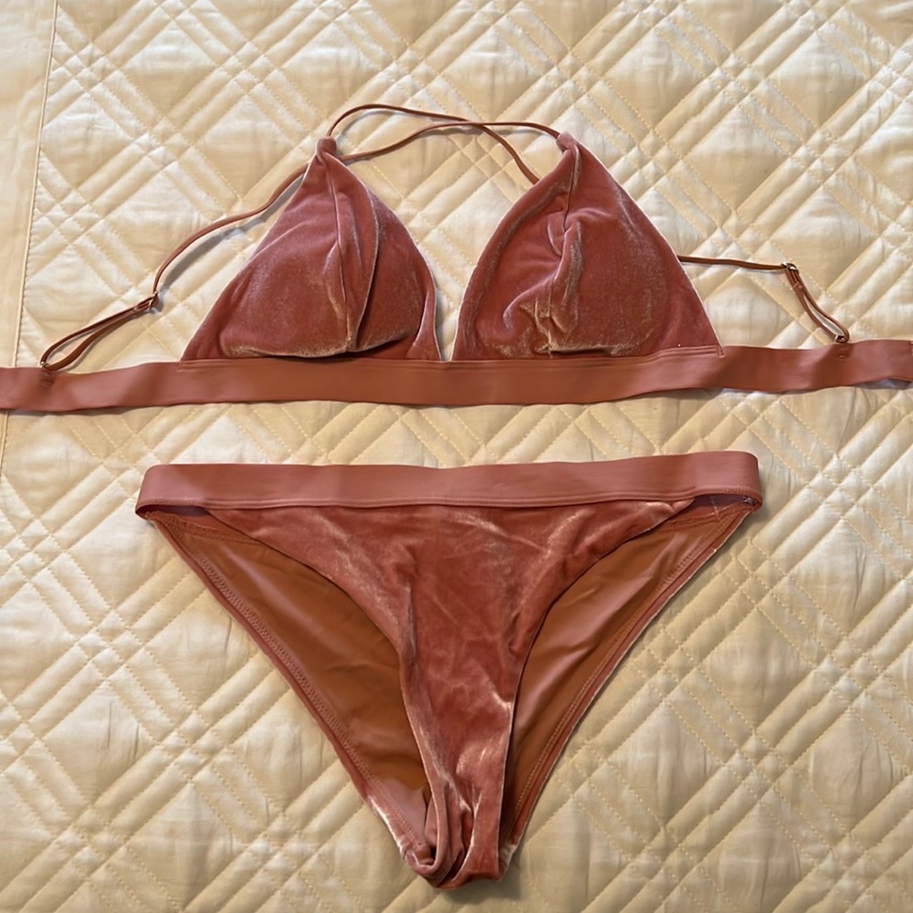 H and M bikini